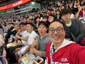 KIA 타이거즈 vs 롯데자이언츠 경기 관람 이미지