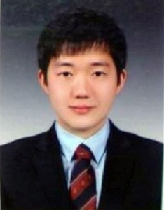 김창현